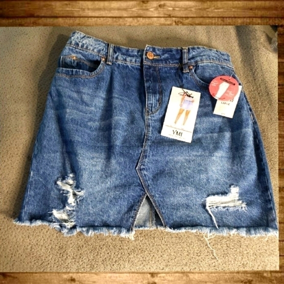 YMI Distress Mini Skirt - Picture 3 of 8